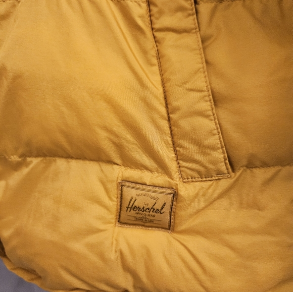 Herschel Jacket - Picture 4 of 9